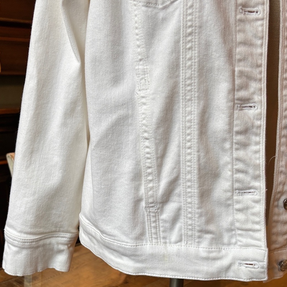 Chico's women's White Denim Jacket - Picture 5 of 14